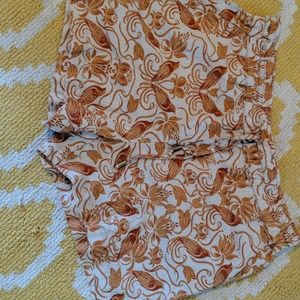 Orange and off-white patterned shorts, NWT